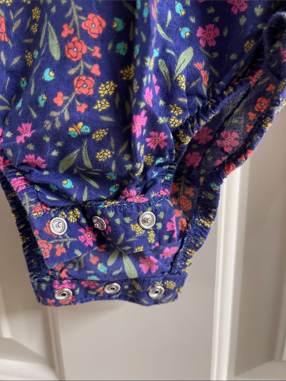 OshKosh B'gosh Hot Pink Corduroy Overalls, and matching Floral Shirt - Picture 6 of 12